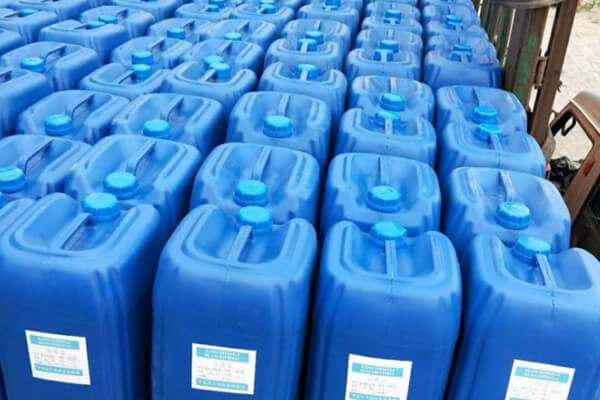 Cleaning fluid